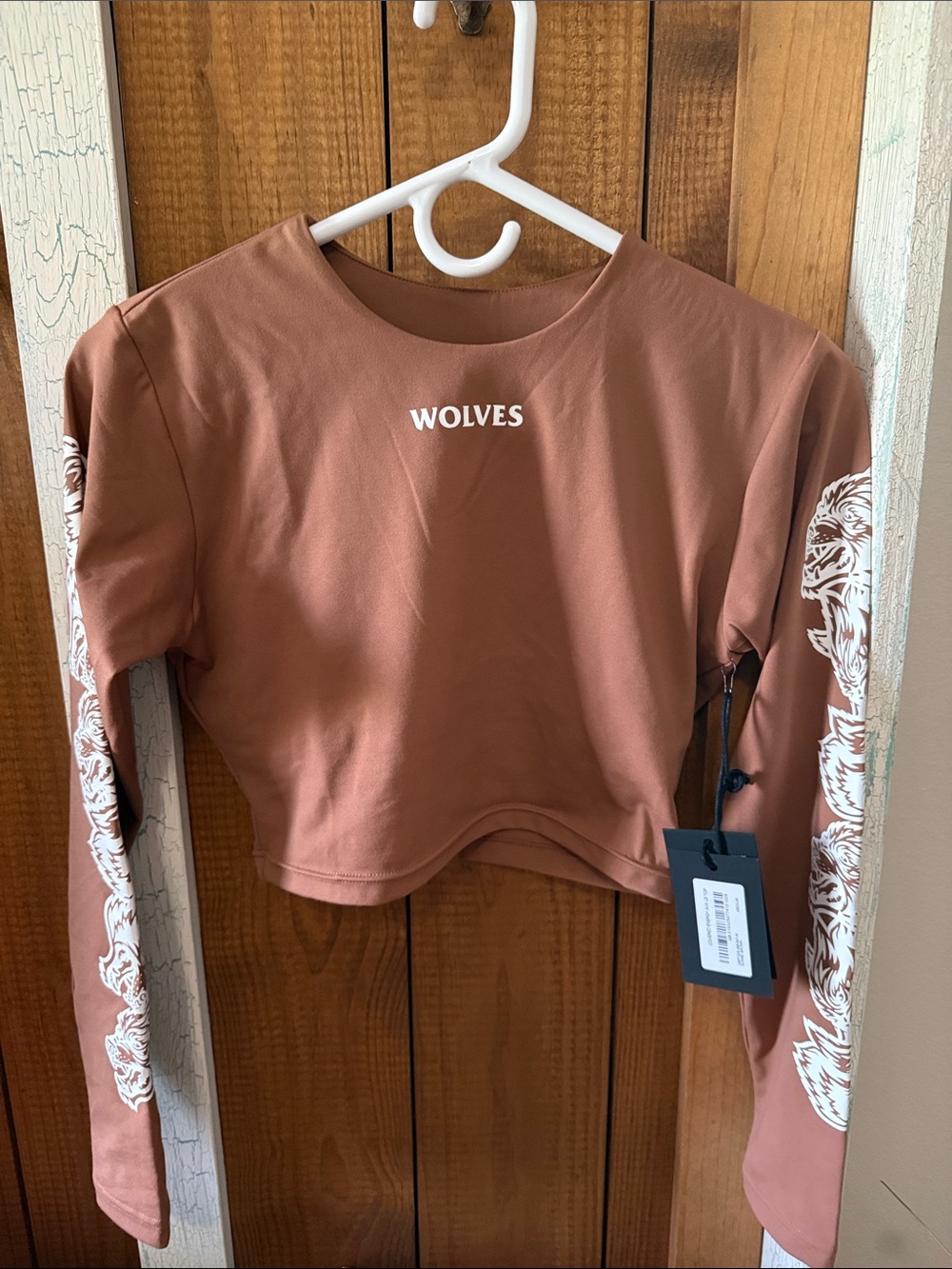 Darc Sport Women's Rust Cropped Long-Sleeve Top with White Sleeve Graphics